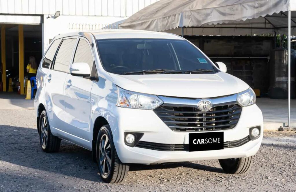 รถ Toyota MPV Avanza มือสอง