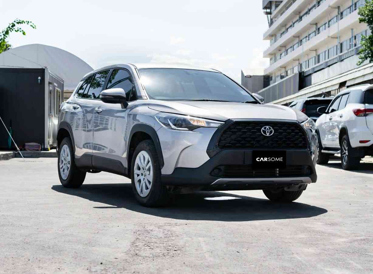 Toyota Cross รถ SUV มือสอง